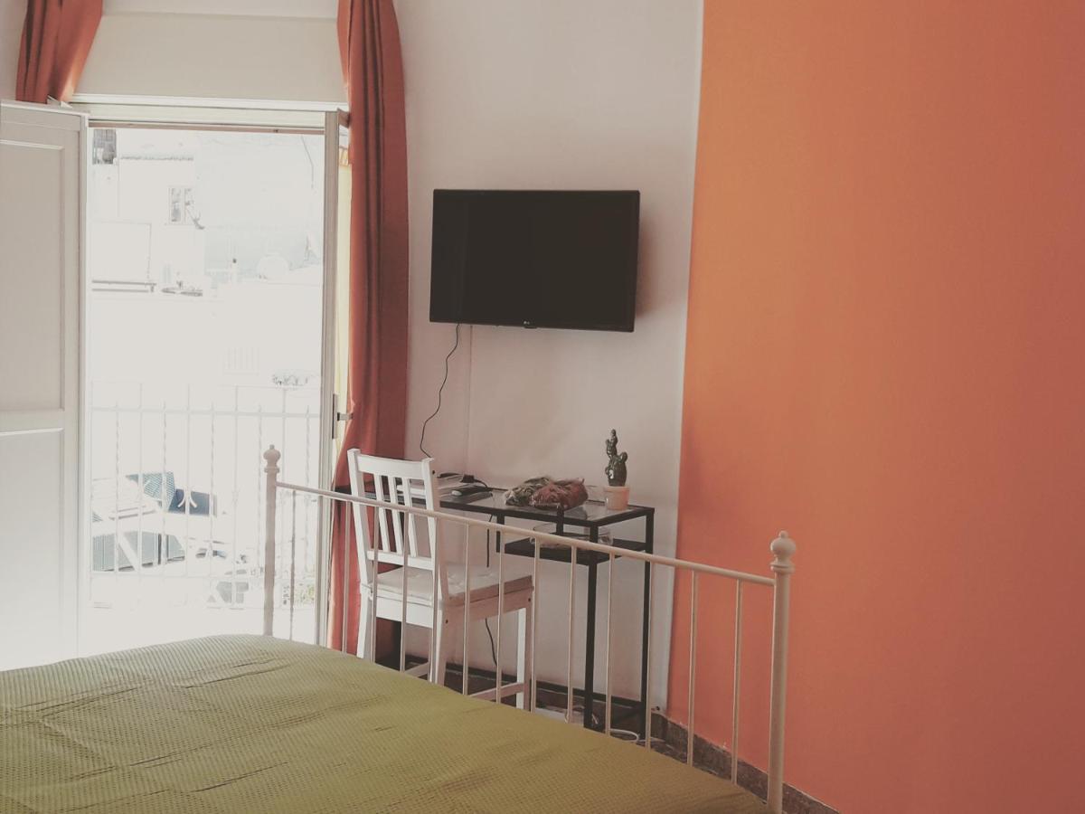 A&M Apartment タオルミーナ エクステリア 写真